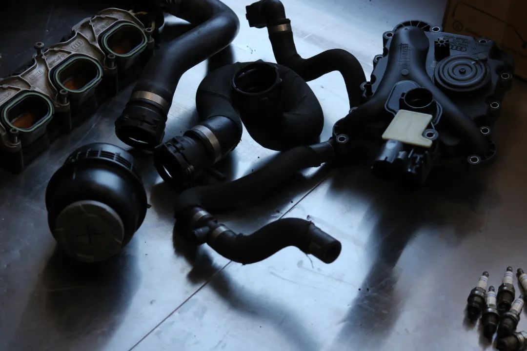 10年奥迪a6翻新修复,09年奥迪a6全车翻新全过程