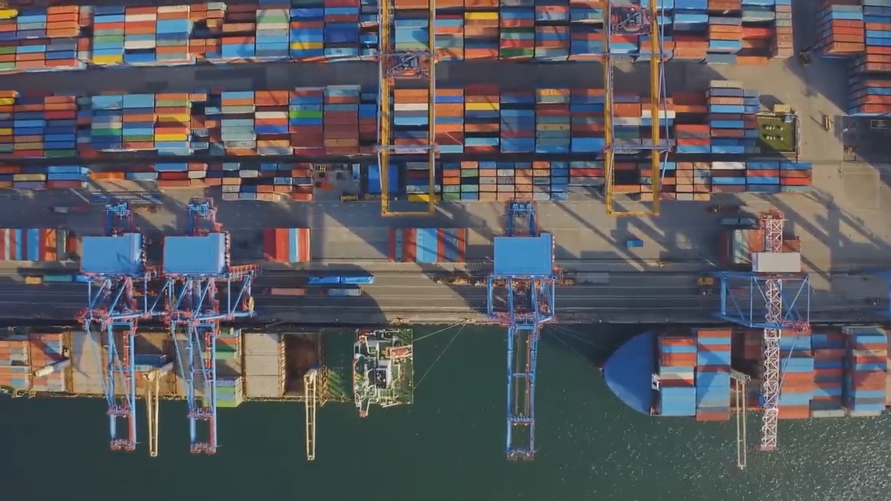 新加坡工资4000新币高吗,新加坡本地人普通人月收入多少