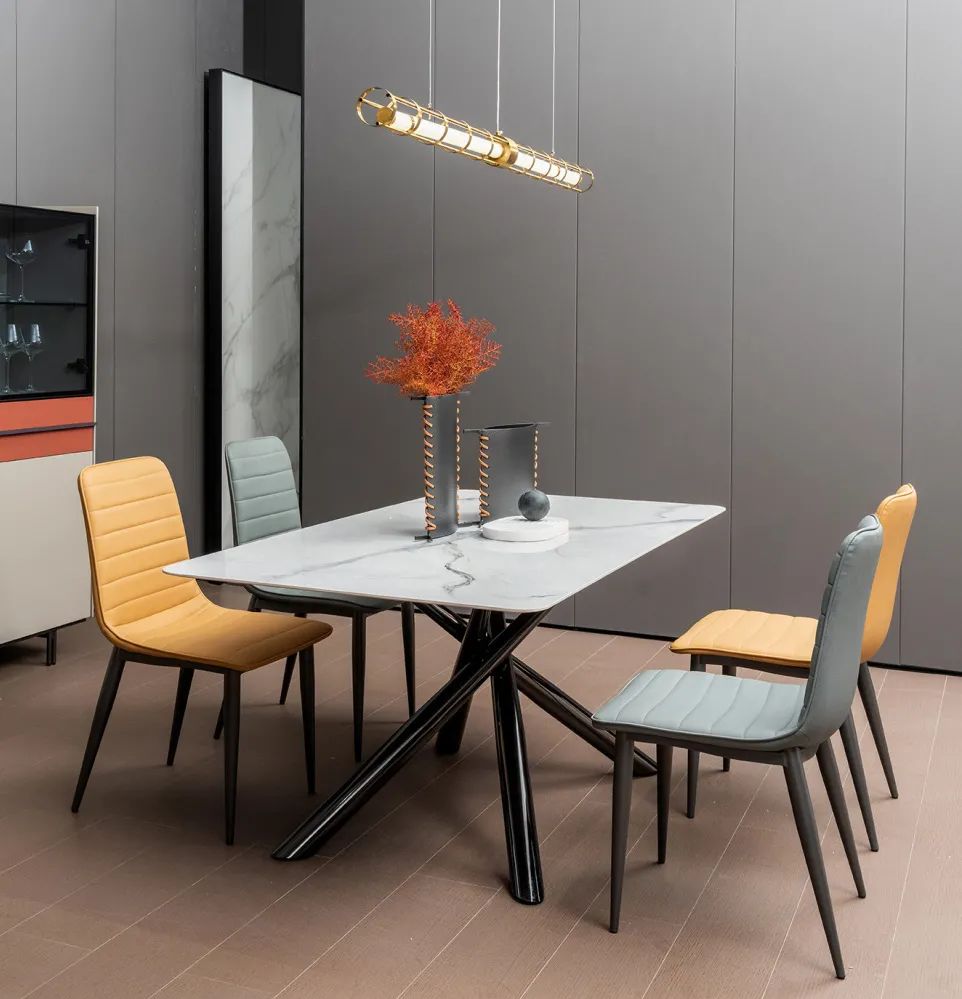 是谁打翻了春日调色盘,打翻春色的调色盘