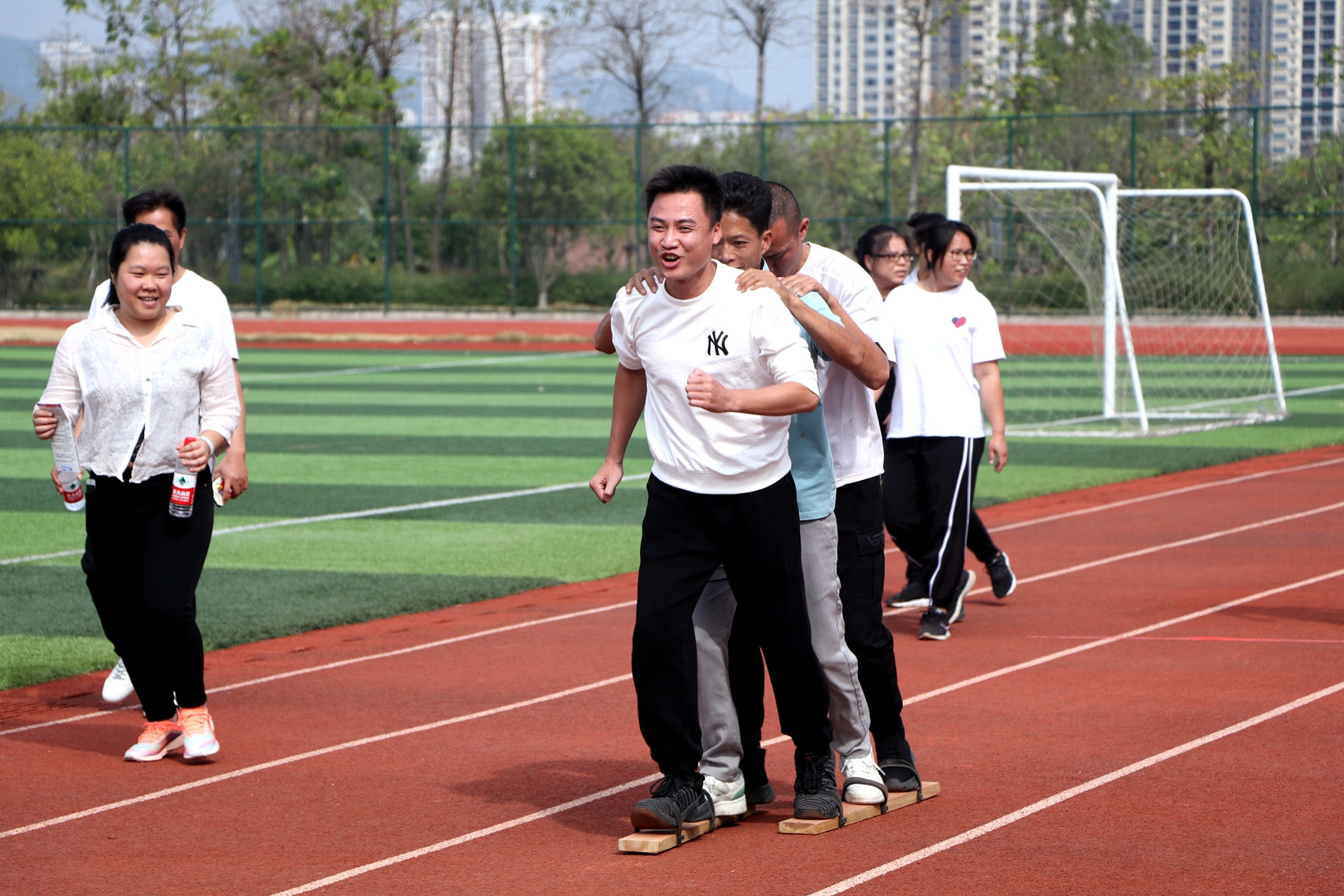 广场舞玩腻32步跳绳,广场舞跳绳舞