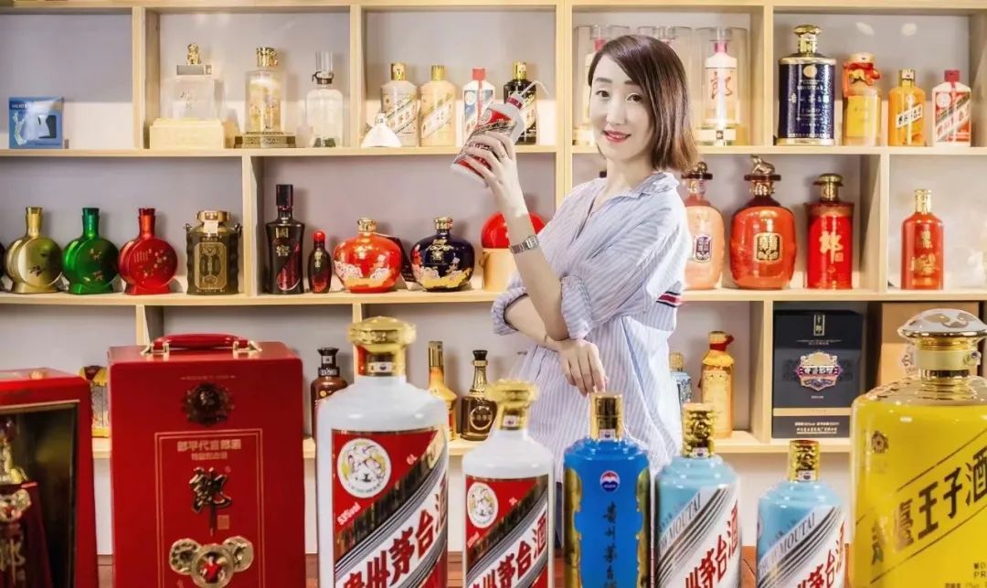 我，10年从小白到大商，如今开网店、上直播、玩抖音、做私域