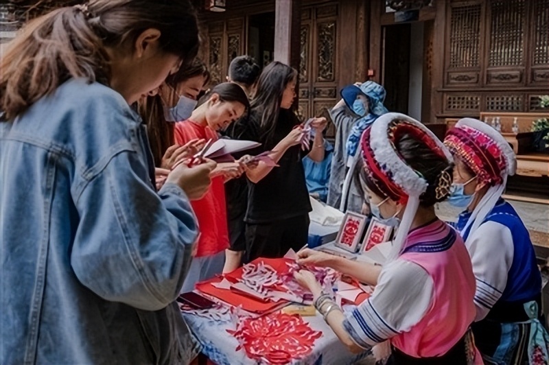 长江非遗体验之旅：连接地域文脉共绘一江之彩