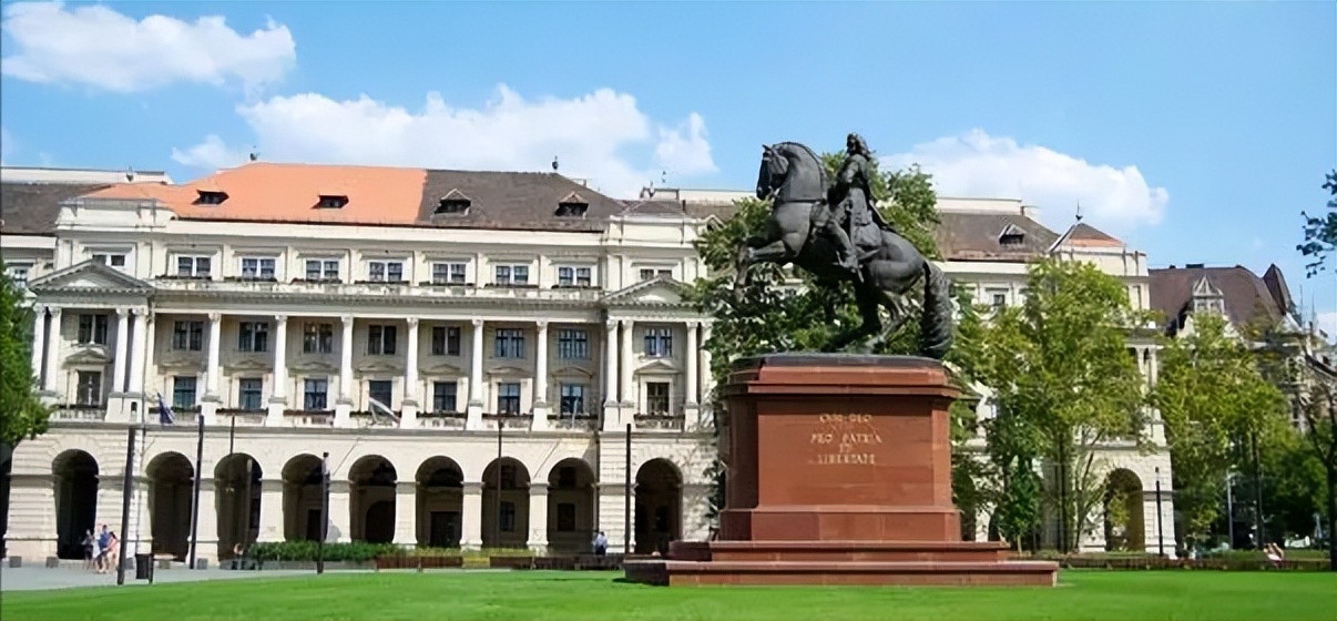 北京中医药大学在211里面排名,北京中医药大学在211中的排名