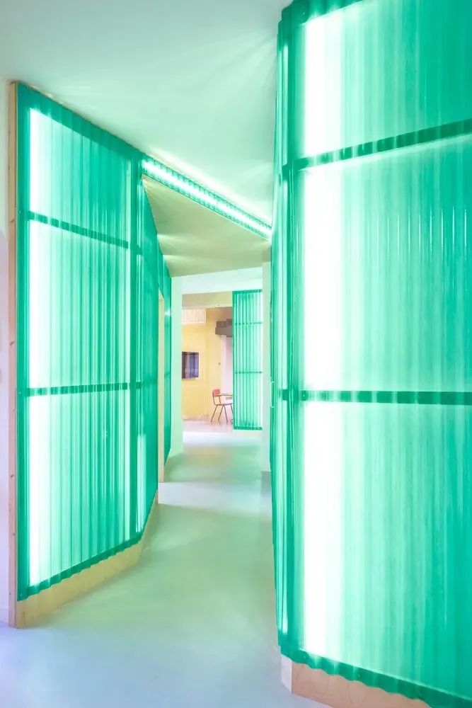 什么是玻璃纤维管厂家直销,什么是玻璃纤维胶带工厂直销