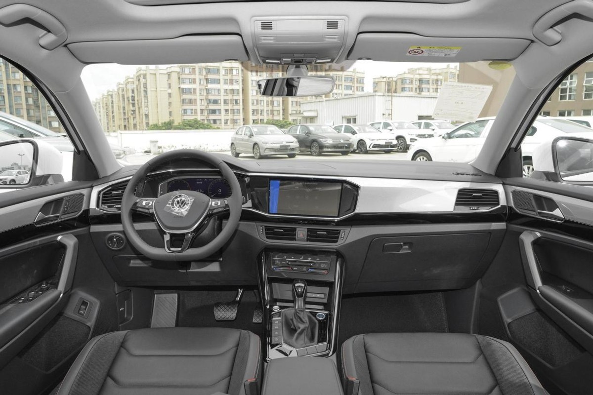 大五座suv应该如何选探岳,大众探岳中型suv怎么样值得购买吗