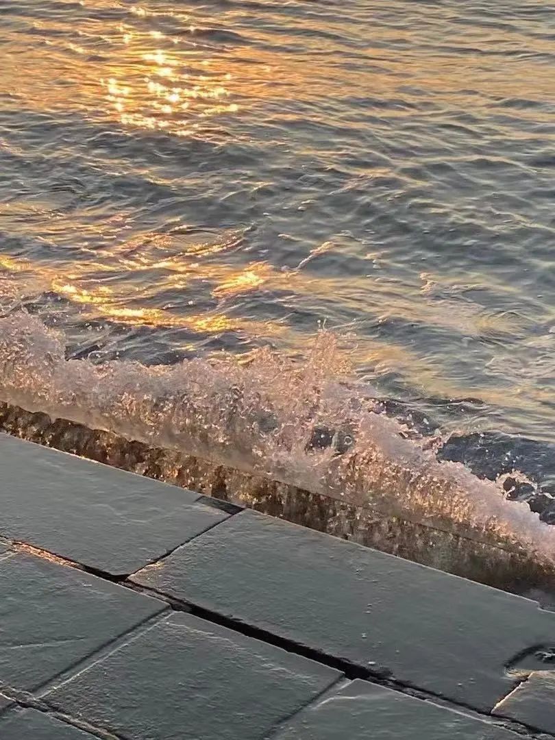 海湾公园看日落最好的地方,最美日落海滩打卡点