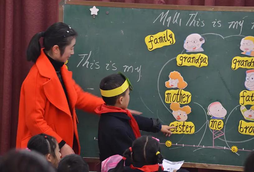 小学生是学新概念还是学剑桥好,小学学剑桥英语还是新概念英语