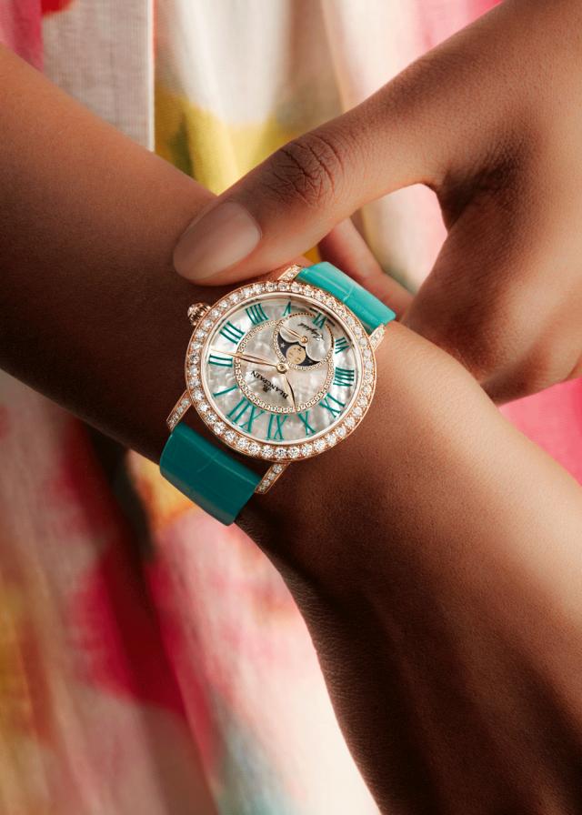 如何挑选一款适合自己的机械表,入门级女生机械表推荐