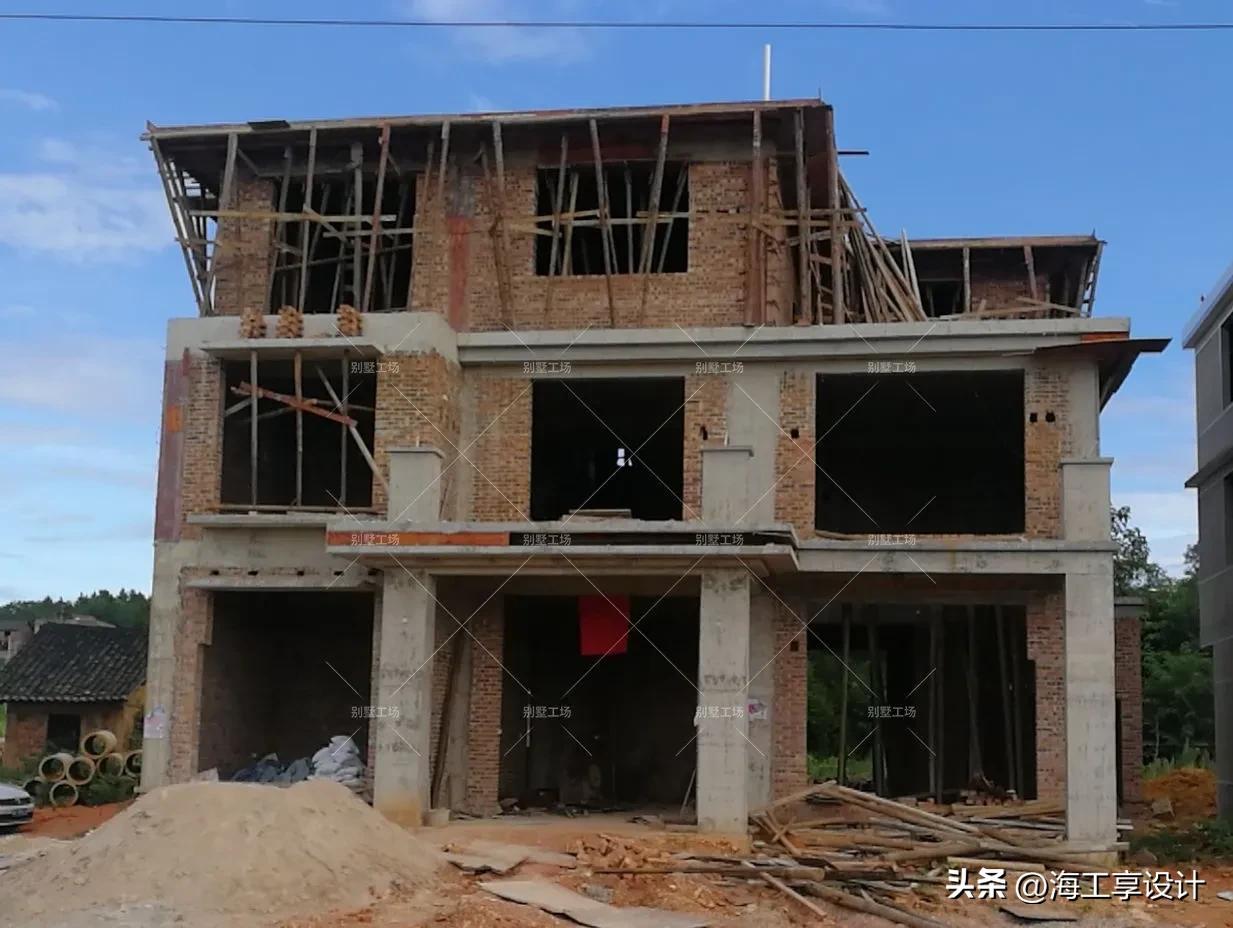 农村自建房三层不打地基,农村自建房三层上面不盖瓦可以吗