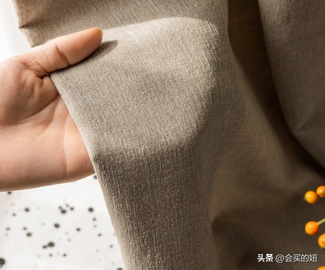 在网上买窗帘怎么选既好看又便宜,窗帘怎么挑选才不会被坑