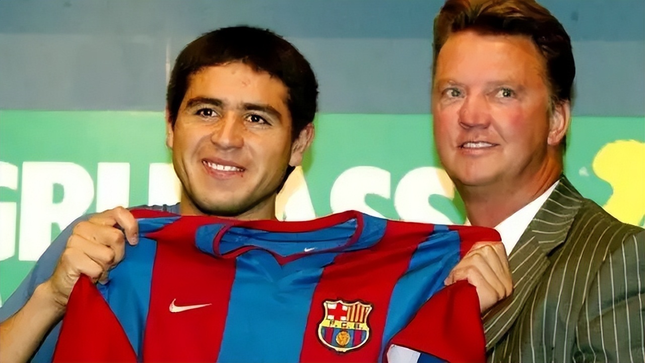 梅西挑衅拉涅利,梅西致敬癌症球迷做出刮脸手势