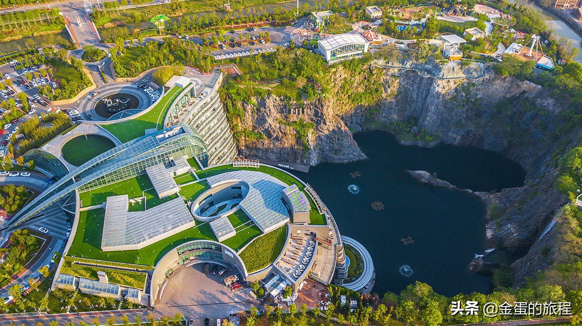 上海深坑酒店的深坑怎么形成的,上海旅游攻略上海深坑酒店