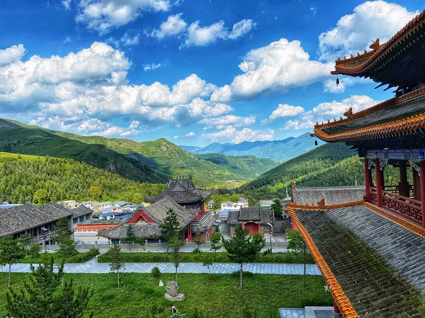 去五台山每个寺庙都可以许愿吗,去五台山一定能遇见文殊菩萨