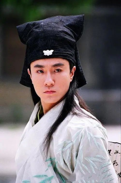 张若昀为什么又叫张无忌,张若昀为什么又叫刘佳敏