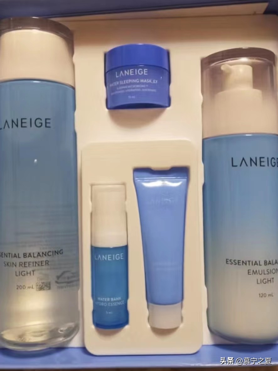 珂润和兰芝水乳哪个好,珂润保湿水乳套装评测视频