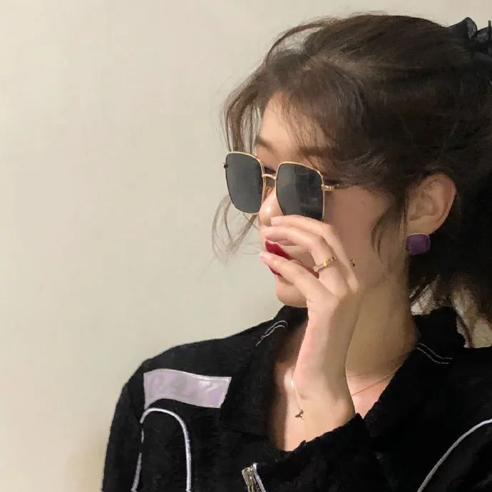 头像：日常简单好看的微信头像QQ