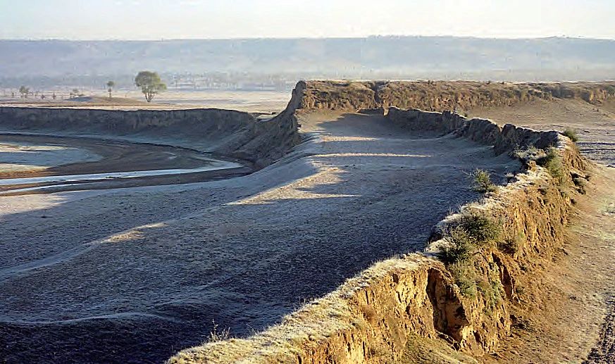 山西右玉长城遗址,万全右卫古城是爬长城的地方吗