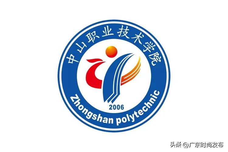 独特思维探寻时尚奇幻世界!中山职业技术学院服装设计毕业作品展演——2023中国(广东)大学生时装周