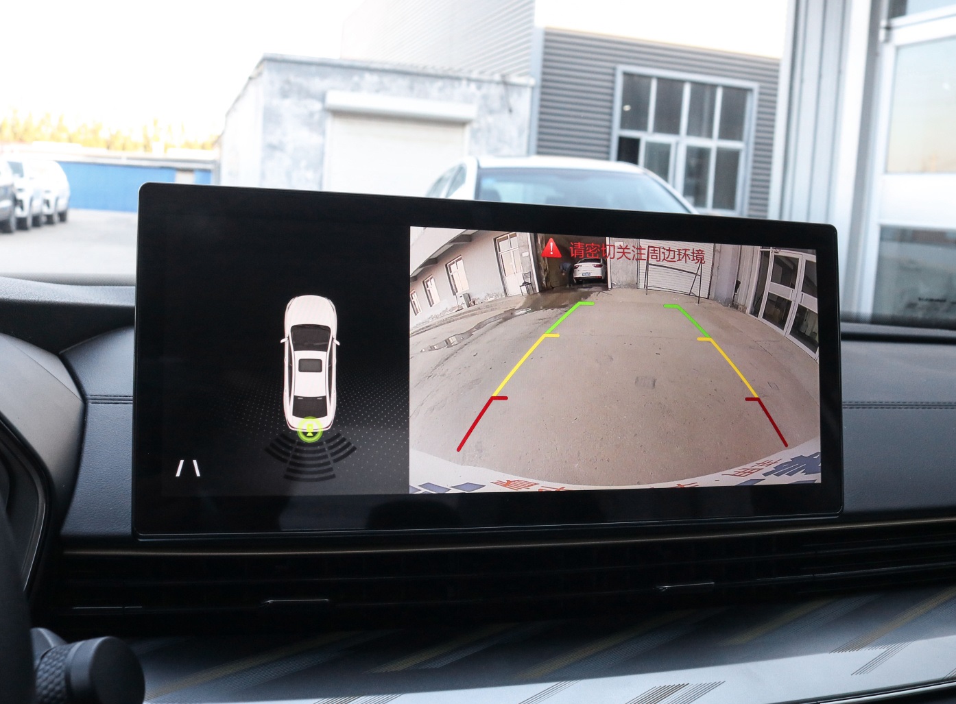 家用轿车建议选紧凑型车，看看这三款，省油，空间大，安全配置多