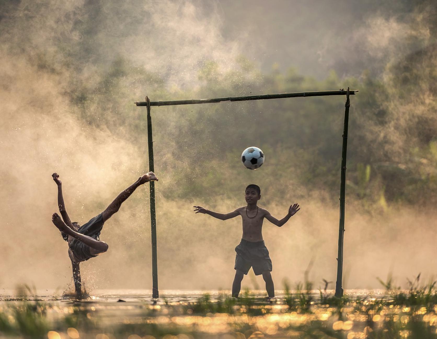 中超跟村超是什么,中超球队能踢得过村超吗