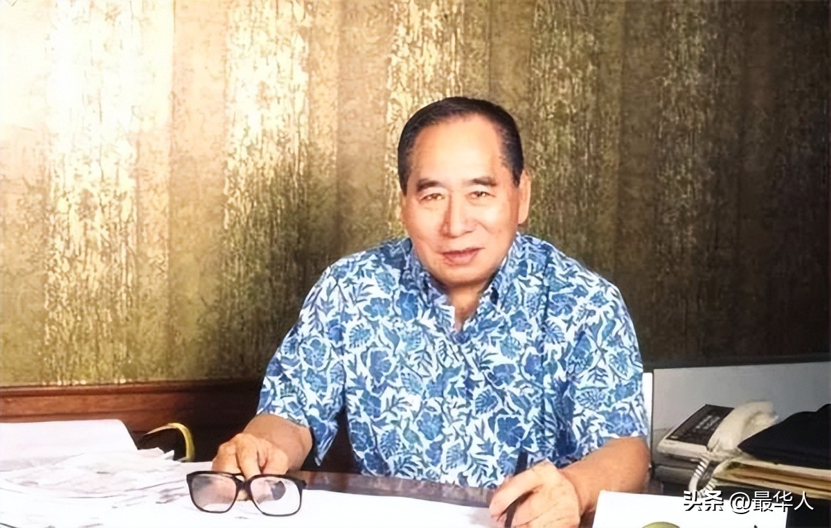 他是菲律宾华人首富，靠卖鞋起家坐拥千亿，教孩子闽南话