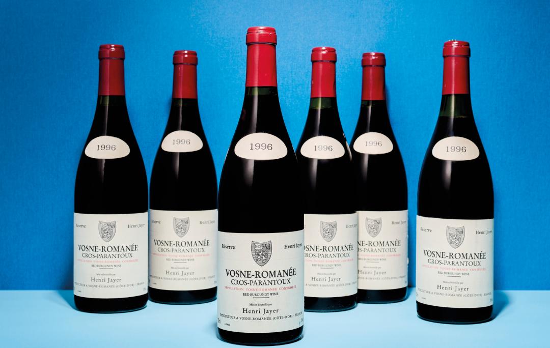 平平无奇一张合照，里面这个竟然价值百万！