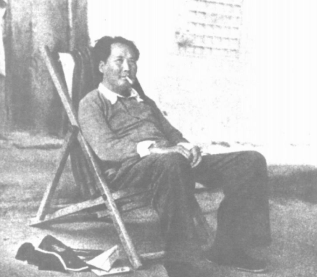 毛主席烟瘾很大，他抽的烟有什么特别之处？是时候说清真实情况了