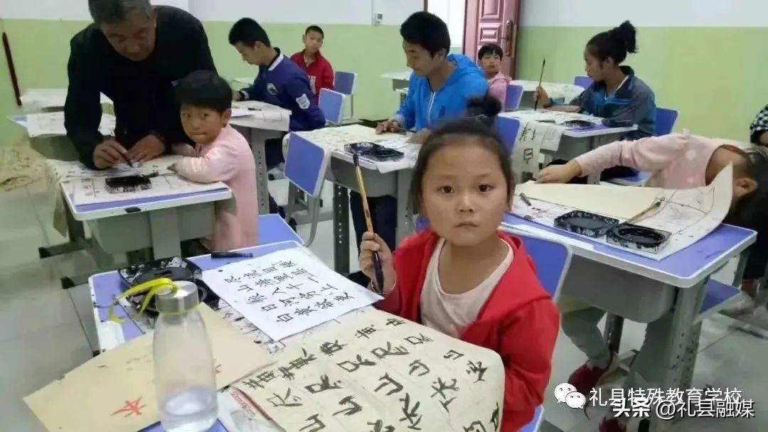 鐖卞績娴囩亴闈欏緟鑺卞紑,鐢ㄥ績鑱嗗惉闈欏緟鑺卞紑鐗规畩鏁欒偛瀛︽牎