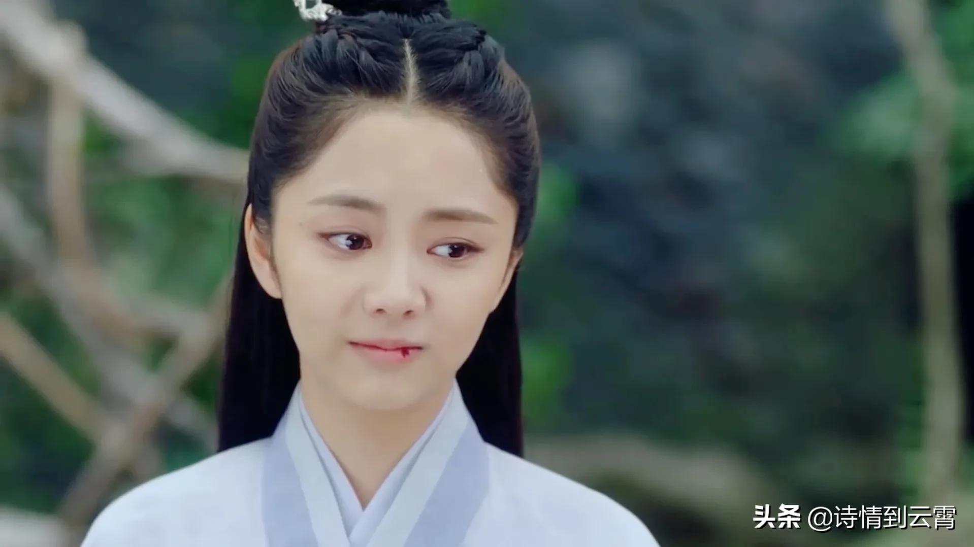 锦衣之下今夏知道陆绎被打入牢中,锦衣之下陆绎得知真相