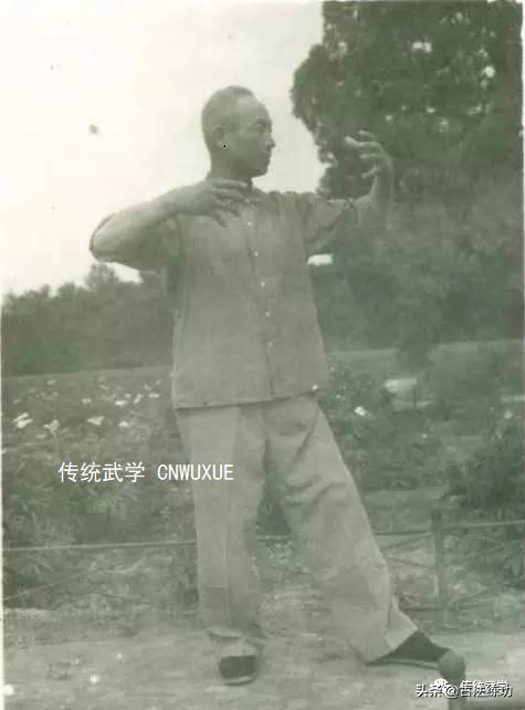 浑圆桩练功时间与注意事项,太极浑圆桩的练功方法