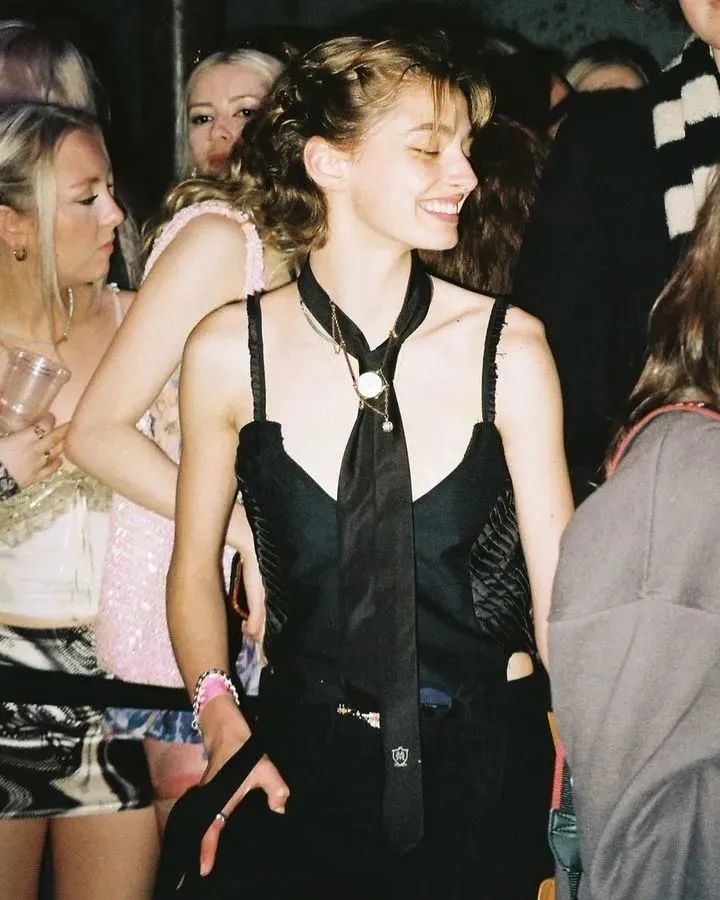 各大时尚杂志盛典,各大秀场流行色