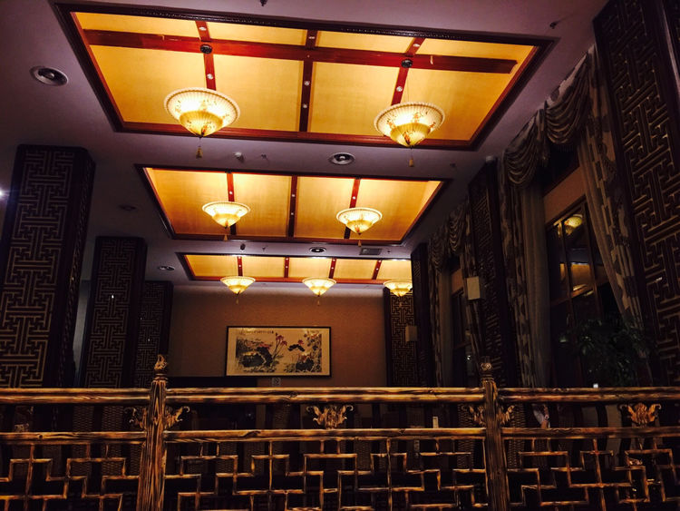 走近土家第一城一一恩施