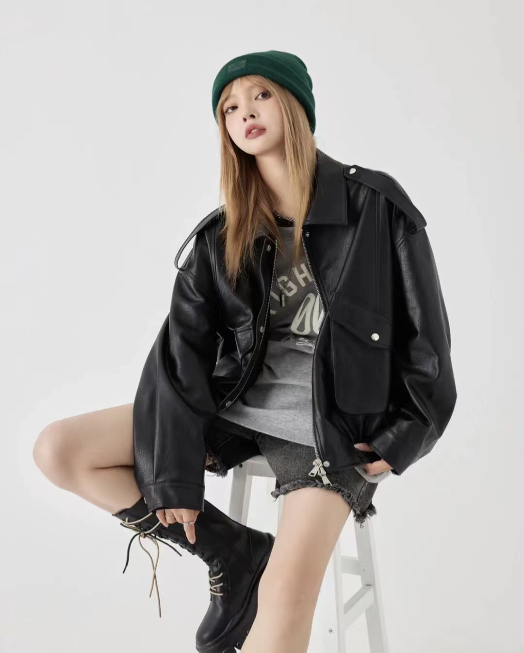 皮衣怎么搭配衣服女秋冬,2020洋气套装皮衣