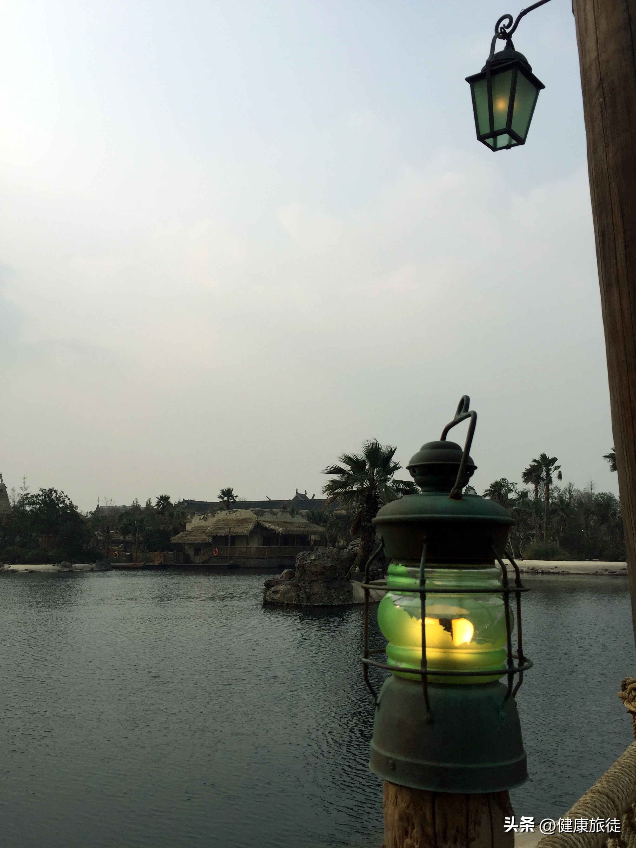 上海迪士尼乐园夏日狂欢盛宴,上海迪士尼乐园七大主题乐园介绍