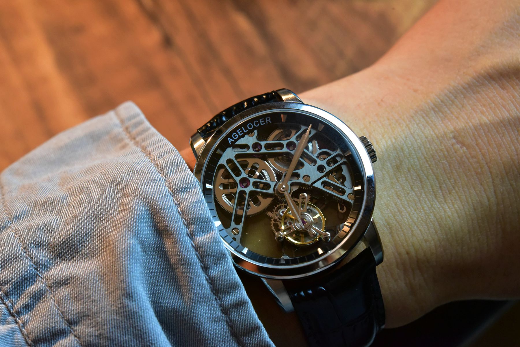 陀飞轮手表和全自动机械表哪个好,有哪些性价比高的陀飞轮机械表