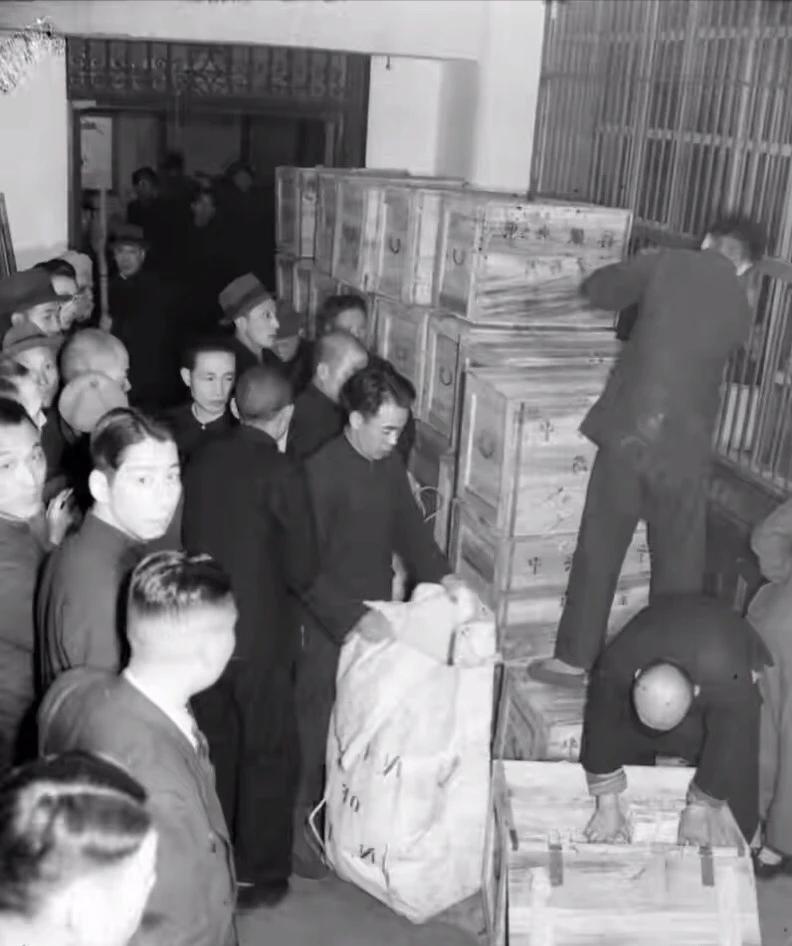 被压迫被奴役的悲惨命运,被压迫百年的美国人