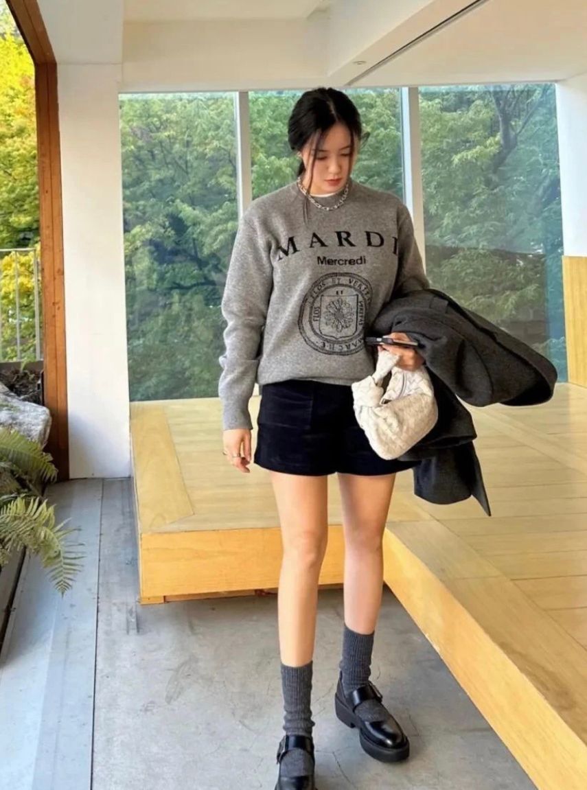 今年流行中筒靴堆堆袜,今年火的堆堆袜