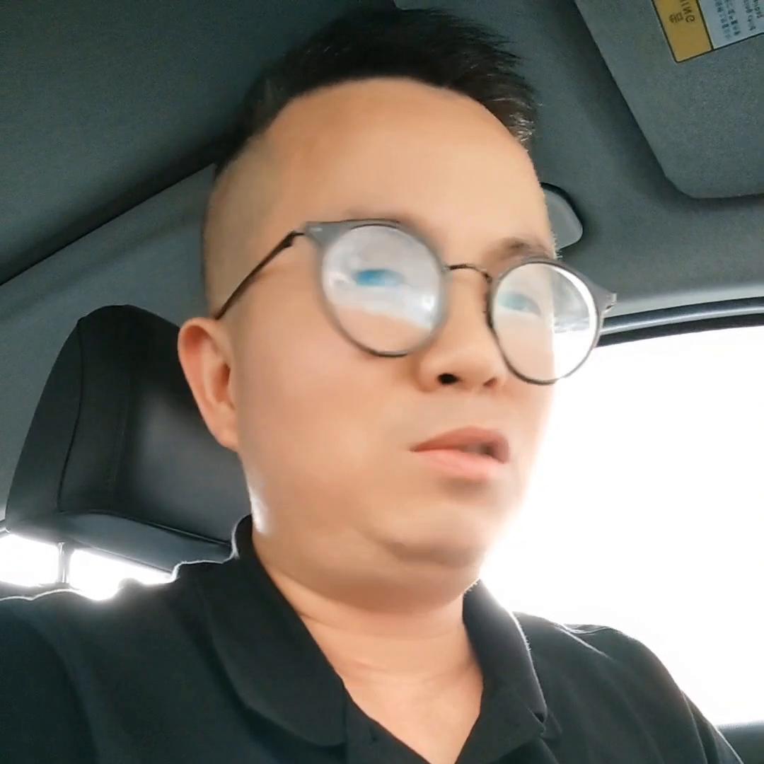 为什么悲观者正确乐观者赚钱,乐观的人最终能赚到钱吗