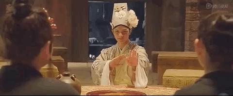 新晋“民工”性张力爆表？国产神剧捧红他们，鲜肉们没活路了