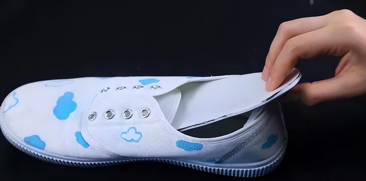 快递里的气泡垫可以放卫生间吗,快递气泡垫可以放厨房吗