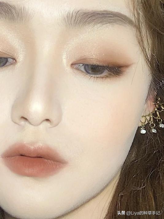 零基础新手化妆指南，手把手教你化妆用品怎么选