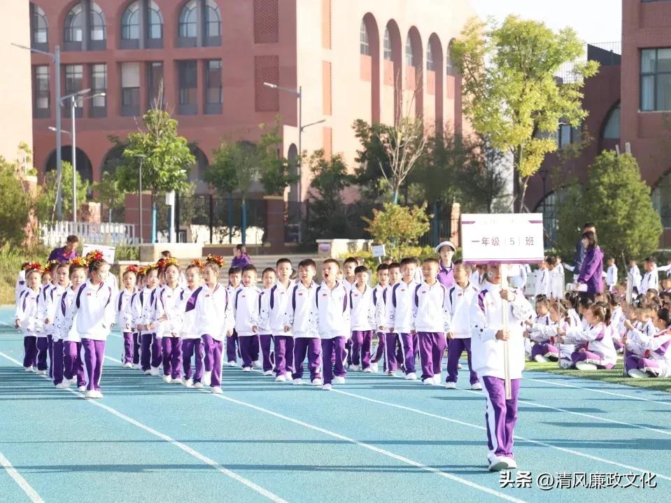 扬体育精神展学子风采,小学运动会弘扬体育精神