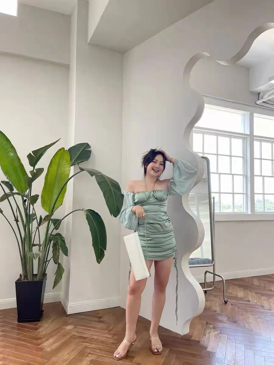 155微胖小个子连衣裙500多的,155微胖女生连衣裙2件套小碎花