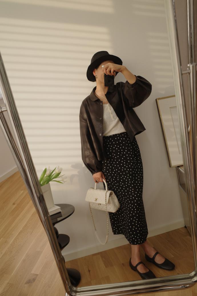 短发博主穿搭冷淡风高级女生穿搭,一个短发慵懒风穿搭博主