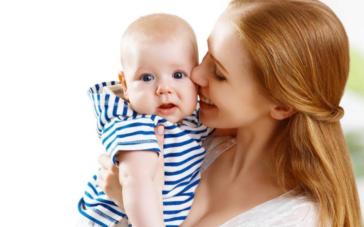 三个月宝宝一天拉6次怎么办,三月龄宝宝纯母乳每天拉几次大便