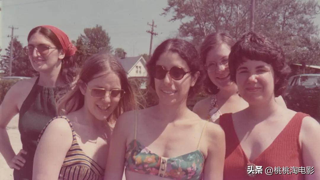 近5年五一档已定档100部新片,五一档八部新片抱团撤档