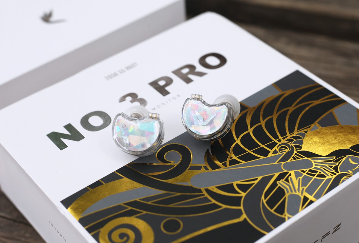 千万别花冤枉钱！值得买的换线耳机TFZNO.3Pro测评