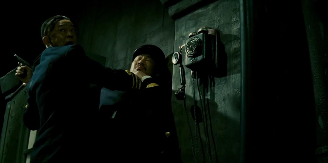 电影风声为何与原著差别那么大,电影风声中的细节