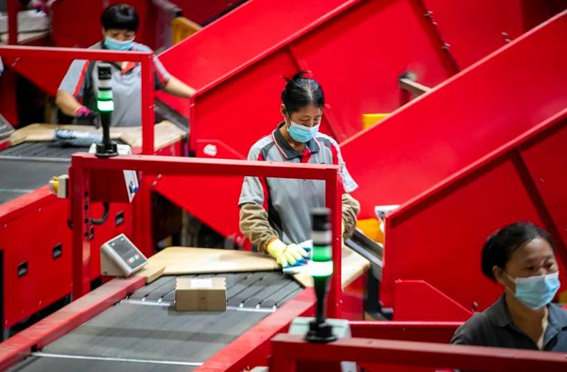 顺丰入职第一天感受,为什么顺丰快递入职那么难