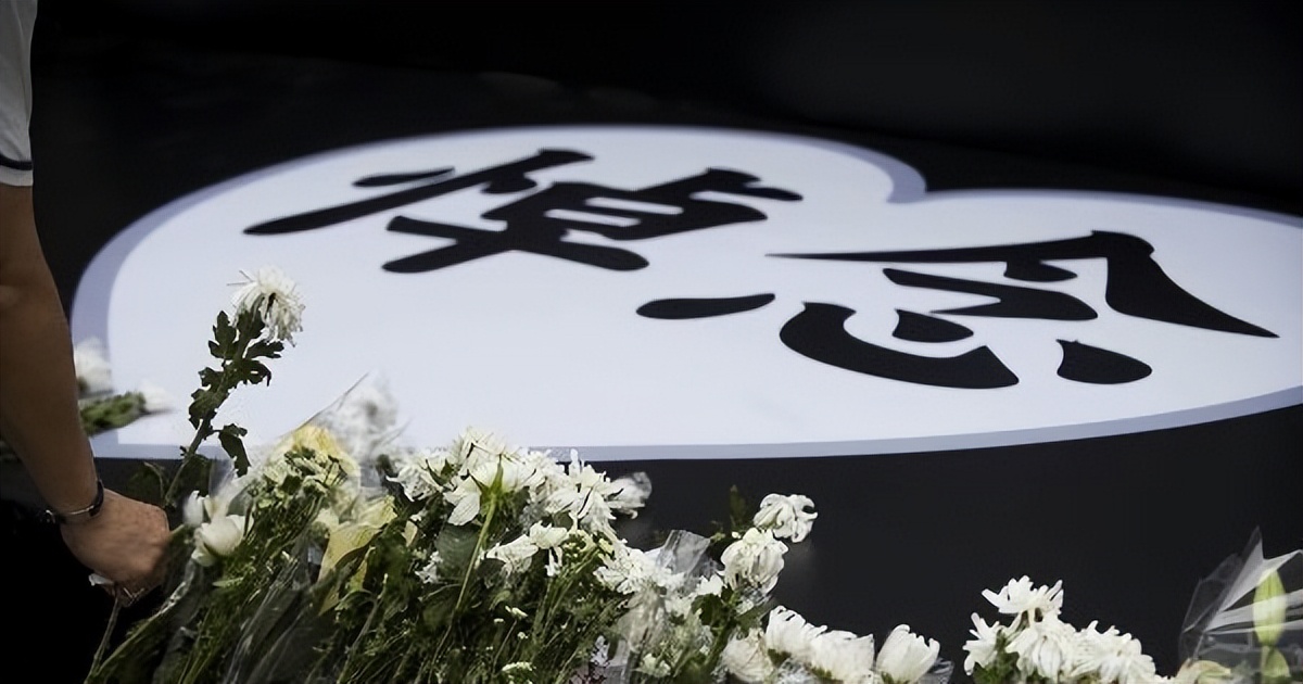 悼念亲人离世一年的话,悼念逝世亲人的话语